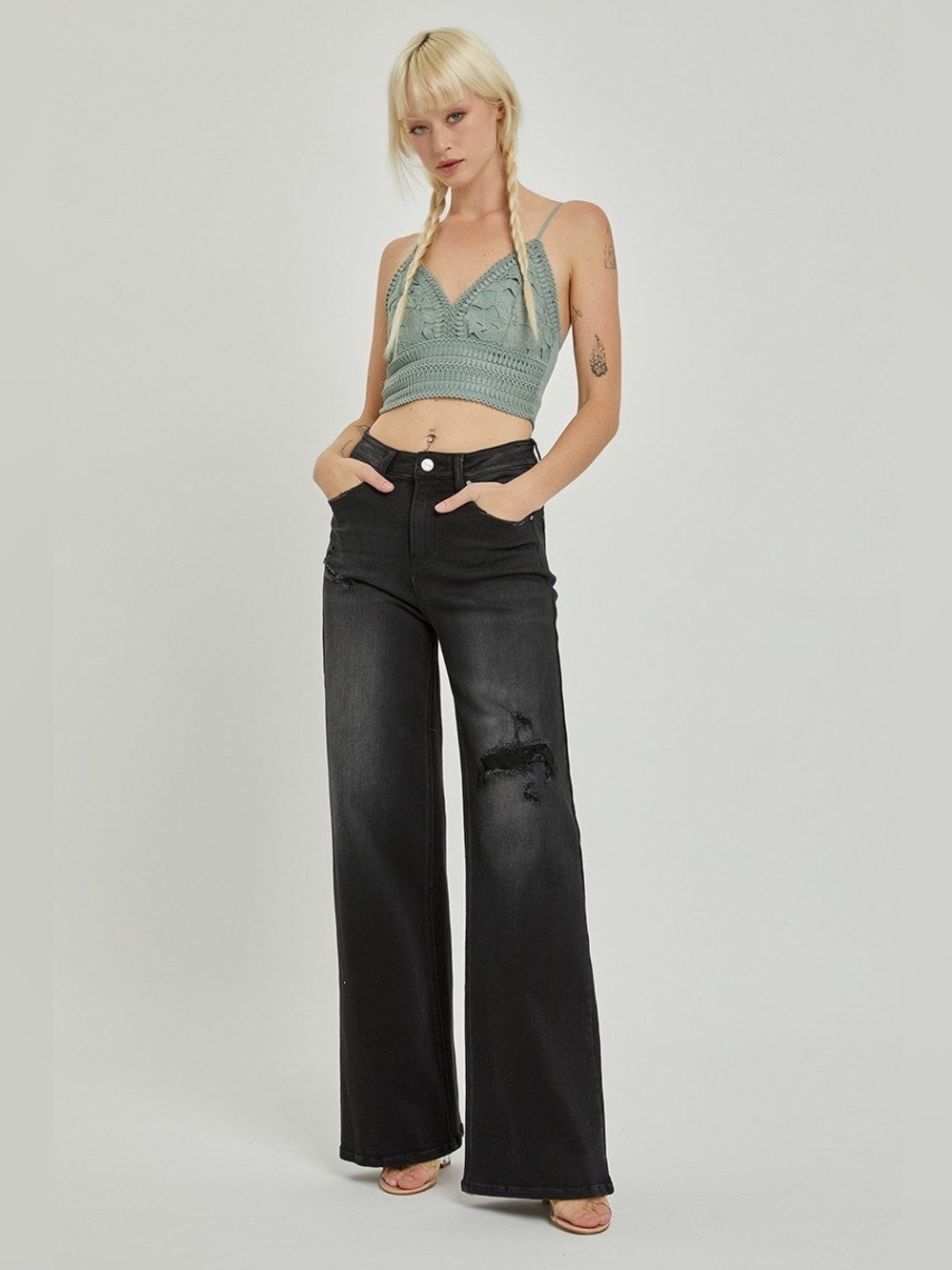 Wild Oak Boutique Kancan High Rise Wild Leg Stretchy Black Denim Jeans Size 11